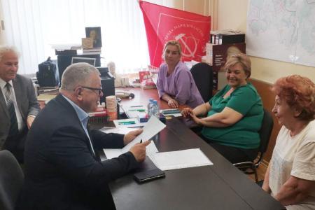 Московская область. Жители Ленинского городского округа обратились к депутату-коммунисту Александру Наумову