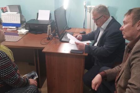 Московская область. Депутат-коммунист Александр Наумов провел приём граждан в городе Озёры