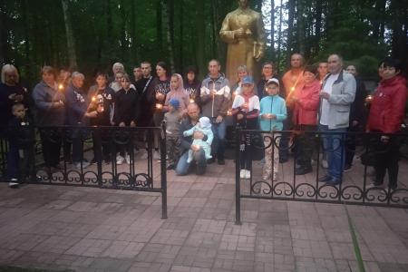 Подмосковные коммунисты в День памяти и скорби провели мероприятия по всему региону