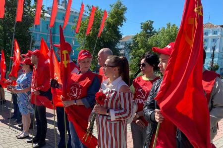 Нижегородская область. Дзержинские коммунисты приняли участие во встрече участников автопробега, посвященного «Строителям безмолвных рубежей»