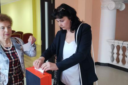 Московская область. Руководитель фракции КПРФ в Мособлдуме Александр Наумов принял участие в первом этапе 50-й отчётно-выборной Конференции Каширского ГК КПРФ