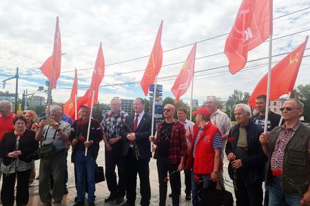 Иваново. Память о героях Великой Отечественной войны не померкнет в веках