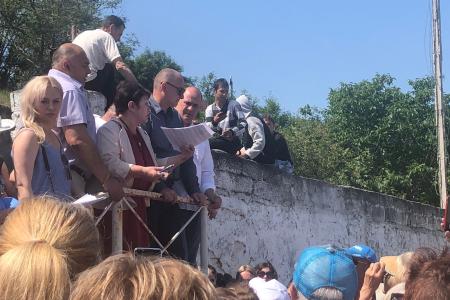 Народный сход в Севастополе. Вместо пляжа «Ушакова балка» яхт-клуб?