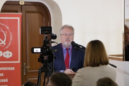 Сергей Обухов про Саратовский «заповедник антикоммунизма» и недееспособность «декоммунизаторов»