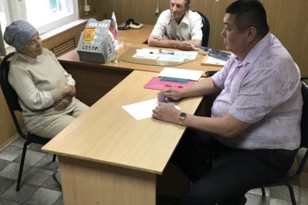 В Волгограде и области прошел Единый день приема граждан депутатами-коммунистами