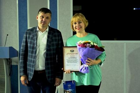 Тюменская область. Депутат Иван Левченко наградил дипломами участников инклюзивного автопробега «Северный путь - 2022»