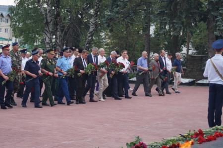 Лидер ставропольских коммунистов Виктор Гончаров: «Связующая нить поколений россиян – память о героях, спасших весь мир от коричневой чумы!»