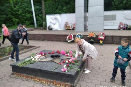Тульские коммунисты в День памяти и скорби почтили память героев Великой Отечественной войны