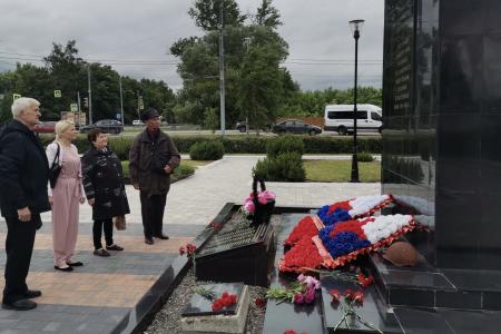 Тульские коммунисты в День памяти и скорби почтили память героев Великой Отечественной войны