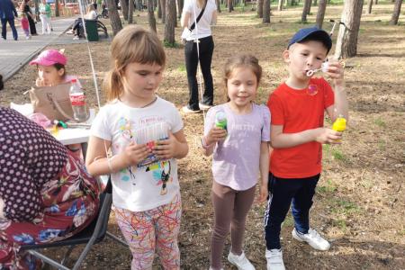 Воронеж: Должны смеяться дети