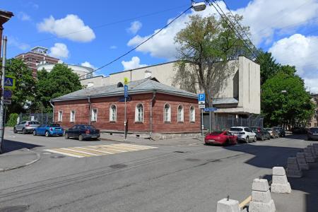 Организация РУСО в Москве провела уличную экскурсию на тему: «История двух восстаний: 1905 и 1993 годы»
