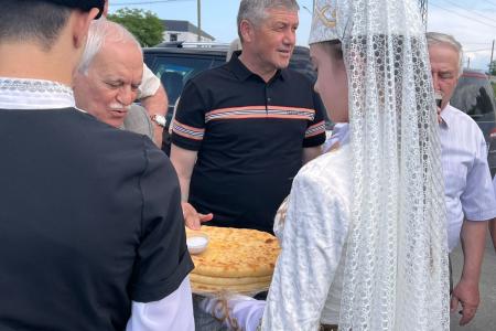 Пушкинские дни на Северном Кавказе. Прибытие делегаций в Северную Осетию. Фоторепортаж