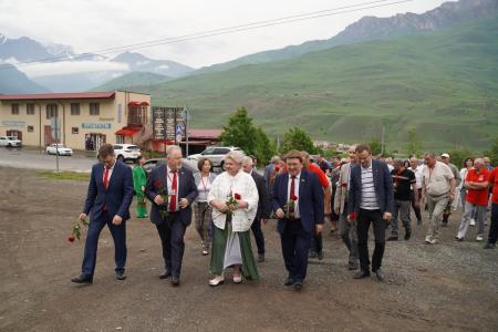 Владимир Кашин и Казбек Тайсаев прибыли в Северную Осетию для участия в праздничных мероприятиях и семинаре-совещании
