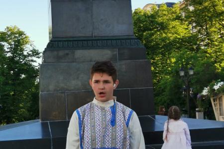 Москва. Родной земли не отдадим ни пяди!