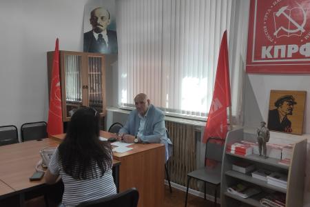 В Волгограде и области прошел Единый день приема граждан депутатами-коммунистами