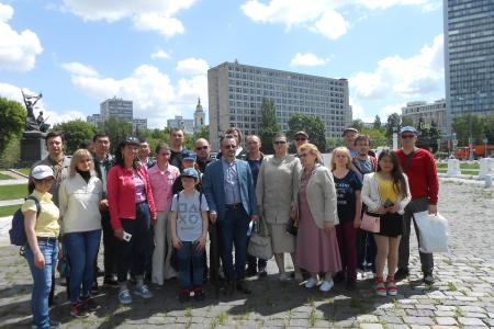 Организация РУСО в Москве провела уличную экскурсию на тему: «История двух восстаний: 1905 и 1993 годы»