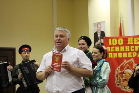 В Воронеже прошла творческая патриотическая акция в поддержку спецоперации на Украине