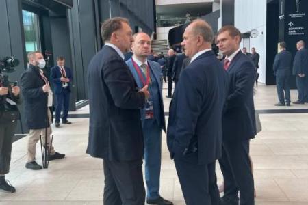 Делегация КПРФ приняла участие в Петербургском международном экономическом форуме