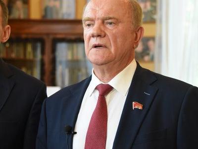 КПРФ и ВСД «Русский лад» провели в Москве литературно-музыкальный вечер