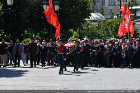 Поклон борцам с фашизмом