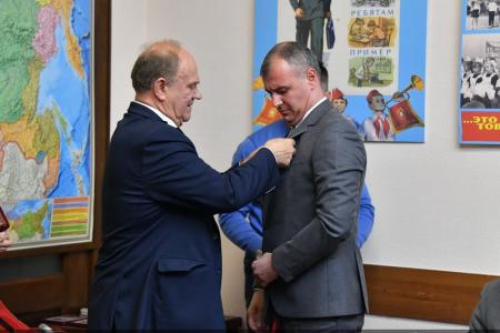 В Госдуме состоялась встреча фракции КПРФ в Госдуме с делегацией Народного Совета ЛНР