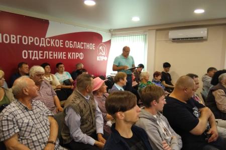 В рамках Парламентской недели в Новгородской области ведёт работу Н.В. Арефьев