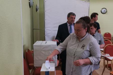 Руководитель фракции КПРФ Александр Наумов принял участие в первом этапе 30-й отчётно-выборной конференции Домодедовского ГК КПРФ