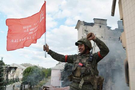 Красное знамя Победы над Донбассом! Заявление Председателя ЦК КПРФ