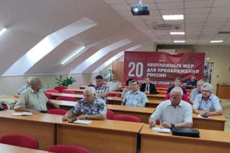 Секретарь ЦК КПРФ Станислав Аниховский в Ставрополе: Коммунисты выступают за освобождение украинского народа от фашистской нечисти!