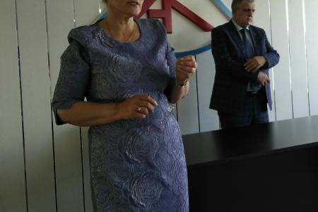 Н.В. Коломейцев и О.А. Ефимова провели ряд встреч с руководством и коллективами предприятий в Боровичах и Окуловке в Новгородской области