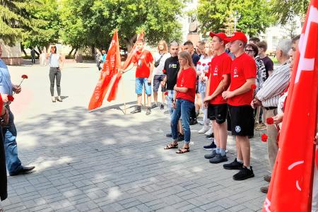 Слет Ленинского Комсомола Уральского Федерального округа. «Как здорово, что все мы здесь сегодня собрались!»