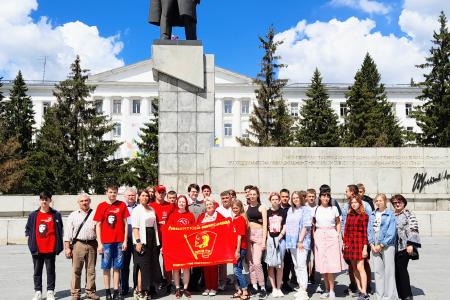Слет Ленинского Комсомола Уральского Федерального округа. «Как здорово, что все мы здесь сегодня собрались!»
