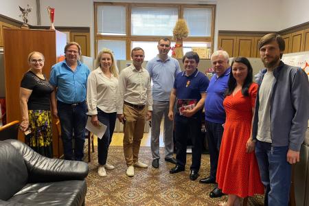 Командир батальона «Пятнашка» встретился с членами КПРФ