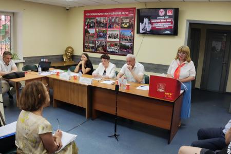 Тюменские родители: новые образовательные стандарты могут привести к расчеловечиванию будущих поколений