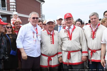 Итоговый репортаж о поездке Г.А. Зюганова на Всероссийский форум Дружбы народов в Татарстане