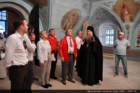 Итоговый репортаж о поездке Г.А. Зюганова на Всероссийский форум Дружбы народов в Татарстане