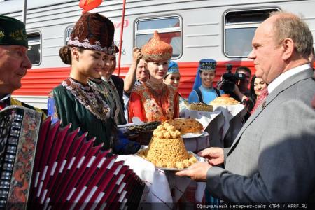 Продолжается рабочий визит Г.А. Зюганова в Татарстан