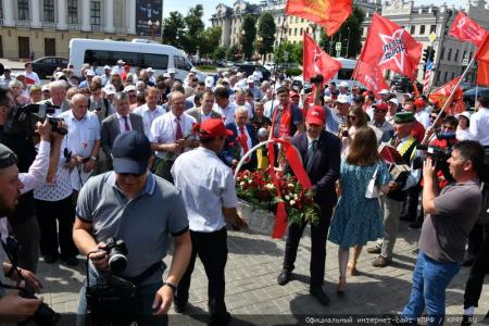 Продолжается рабочий визит Г.А. Зюганова в Татарстан