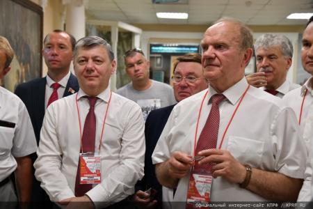 Продолжается рабочий визит Г.А. Зюганова в Татарстан