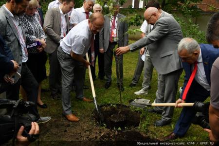 Продолжается рабочий визит Г.А. Зюганова в Татарстан