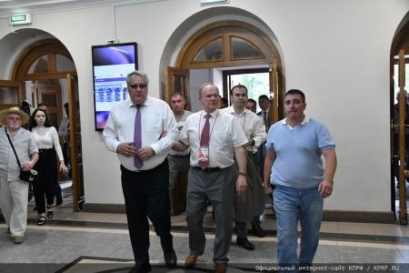 Продолжается рабочий визит Г.А. Зюганова в Татарстан