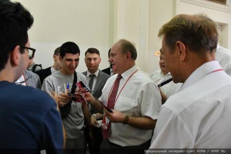 Продолжается рабочий визит Г.А. Зюганова в Татарстан