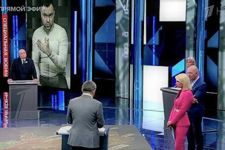 Дмитрий Новиков на Первом канале: «Байден в роли президента нужен олигархии США, а Зеленский далеко не Сальвадор Альенде»