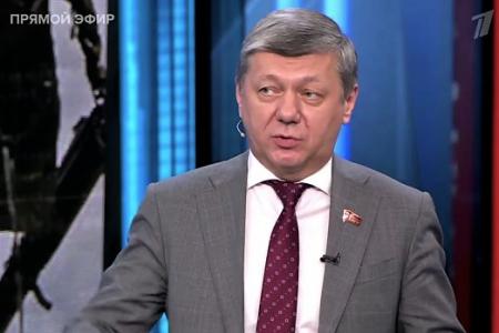 Дмитрий Новиков на Первом канале – о Пленуме Центрального Комитета КПРФ и о том, что Запад создаёт колонии не ради благотворительности