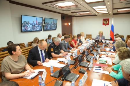 По инициативе А.М. Гибатдинова в Совете Федерации проведен круглый стол об обеспечении антитеррористической безопасности в школах