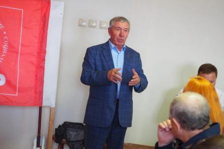 Кандидат в губернаторы Свердловской области Александр Ивачёв встретился с жителями Белоярского района
