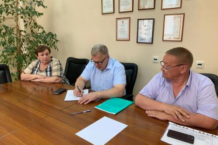 Московская область. Депутат-коммунист Александр Наумов провел прием граждан в Домодедово