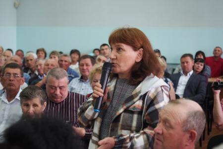 Свердловская область. Александр Ивачёв встретился с жителями Красноуфимска