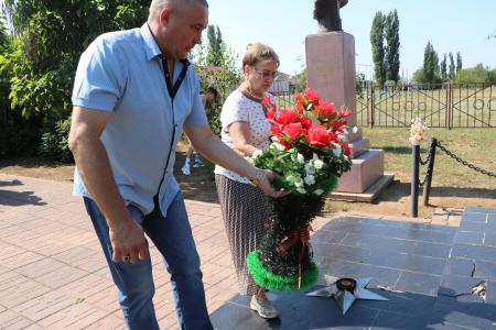 Саратовская область. Ольга Алимова с рабочим визитом посетила Ровенский район
