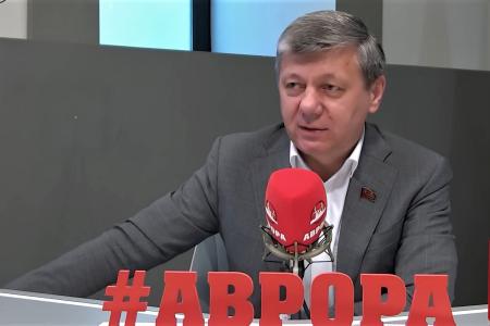 Дмитрий Новиков на радио «Аврора»: «Нужна смена строя. А наши друзья в мире должны знать, что Россия своих не бросает»